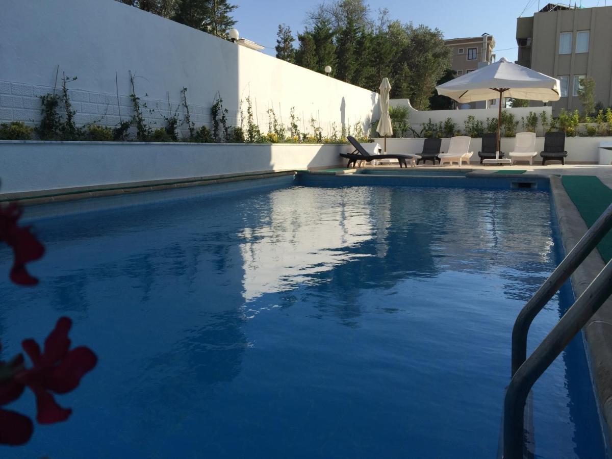 Cicek Apart Hotel Cesme Ngoại thất bức ảnh